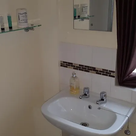 Town House Guest house *